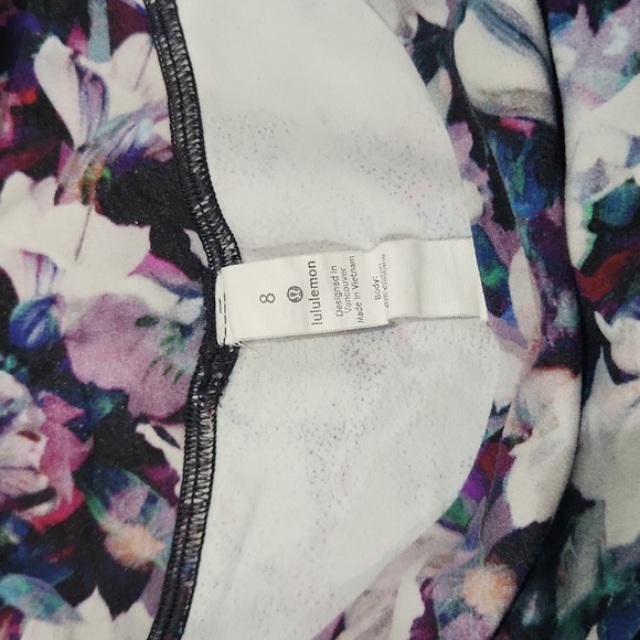 Lululemon Align 4" shorts - Picture 3 of 4